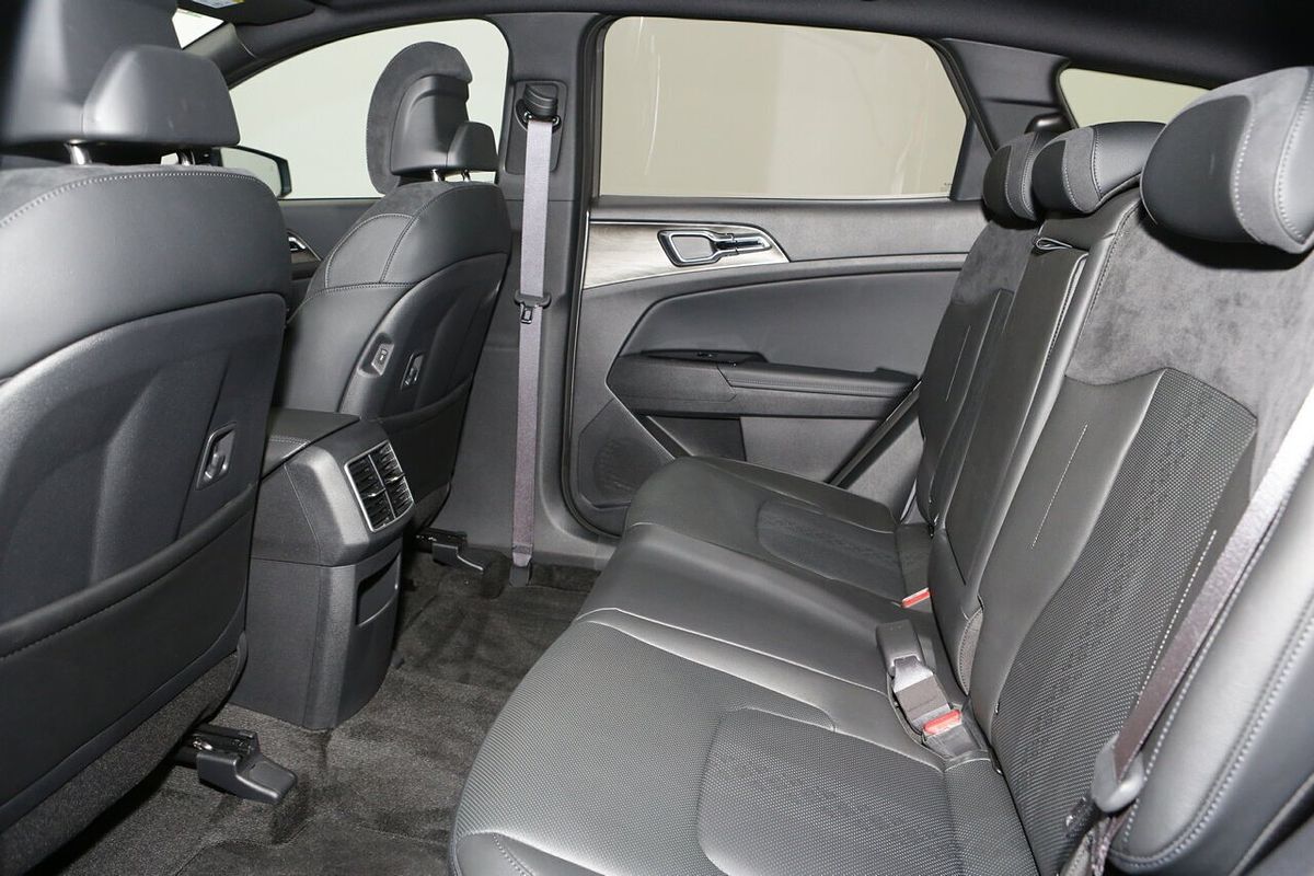 2023 Kia Sportage GT-Line NQ5