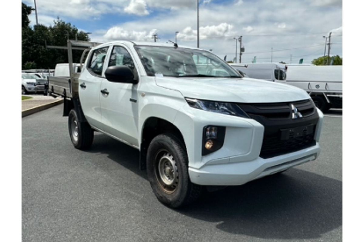 2022 Mitsubishi Triton GLX MR 4X4