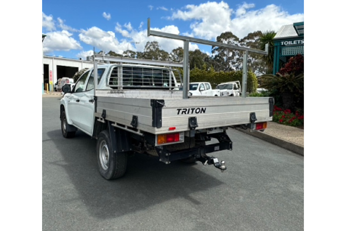 2022 Mitsubishi Triton GLX MR 4X4