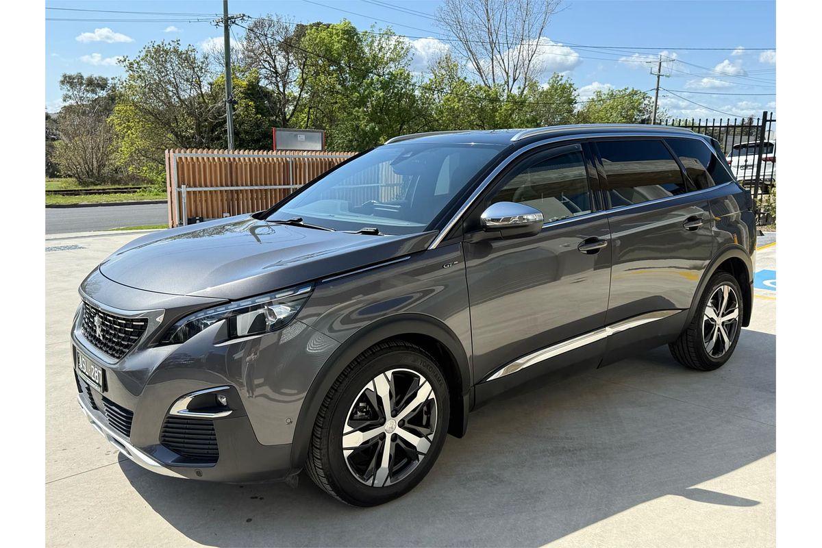 2018 Peugeot 5008 GT P87