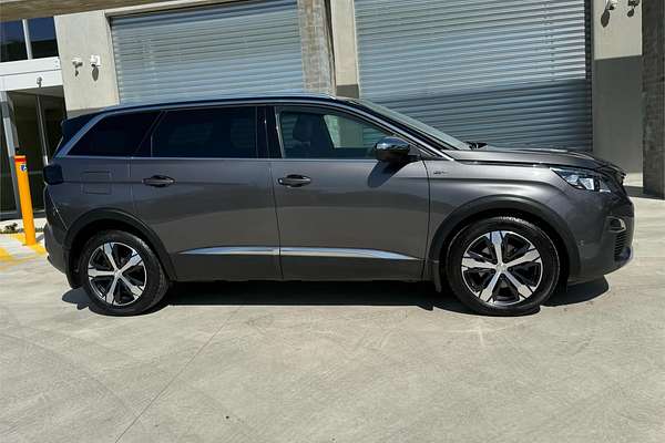 2018 Peugeot 5008 GT P87