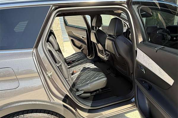 2018 Peugeot 5008 GT P87