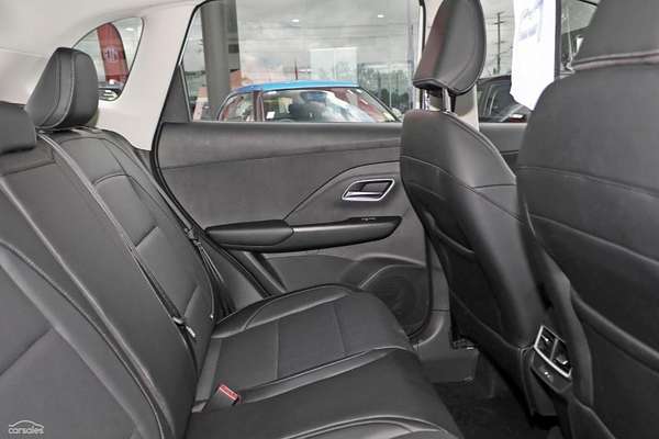 2025 MG ZS Essence Hybrid+ ZS32
