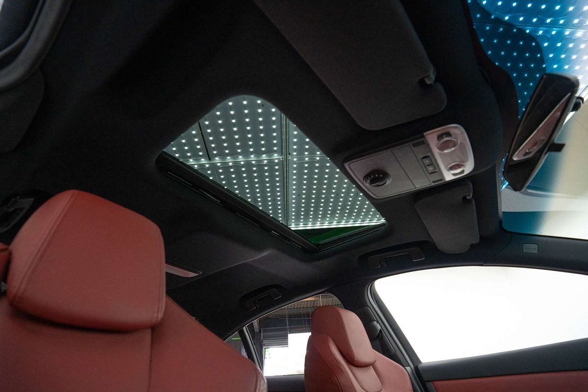 2009 Holden Special Vehicles W427 E Series