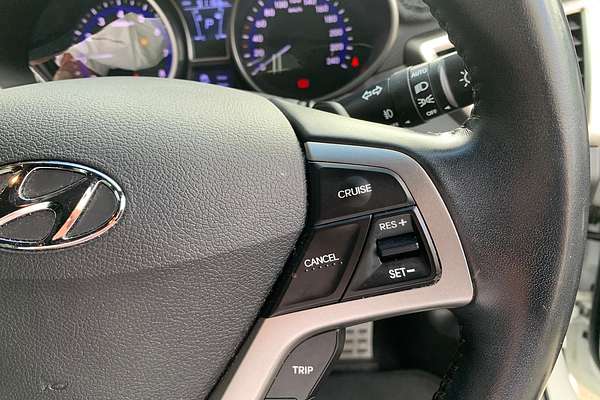 2016 Hyundai Veloster FS5 Series II