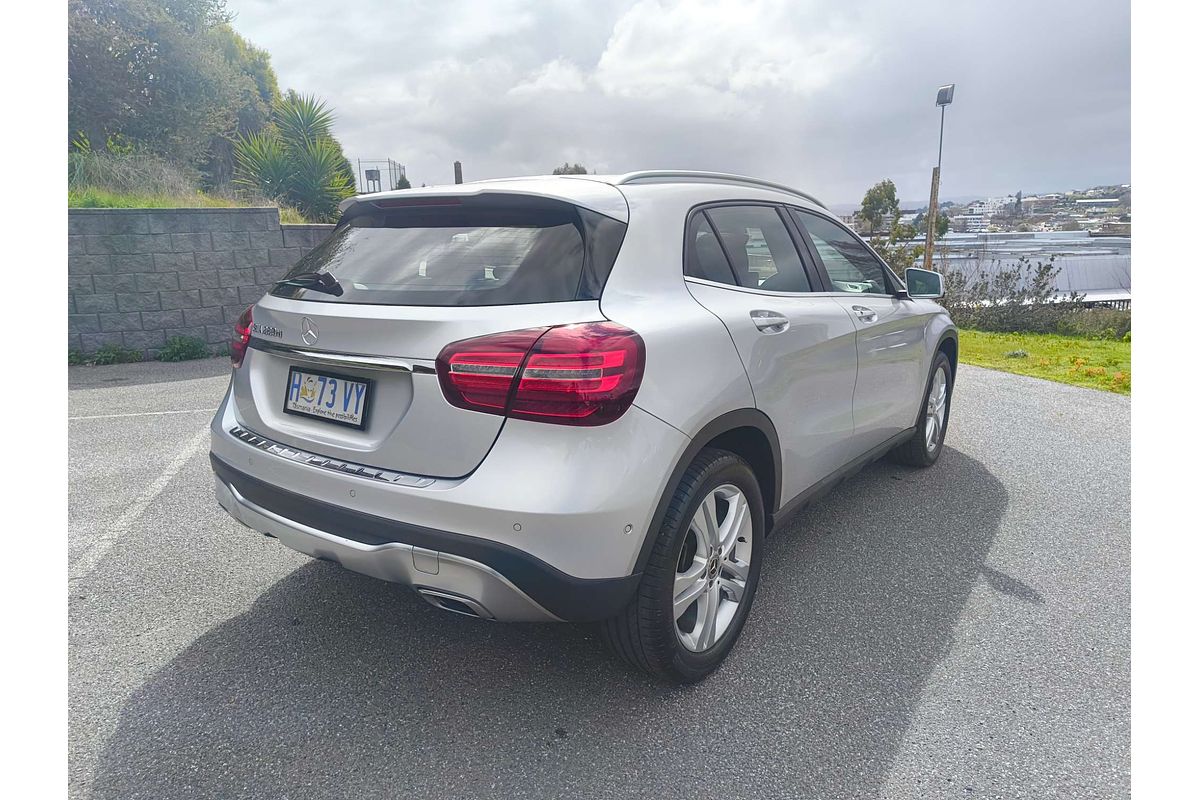 2018 Mercedes-Benz GLA-Class GLA220 d X156