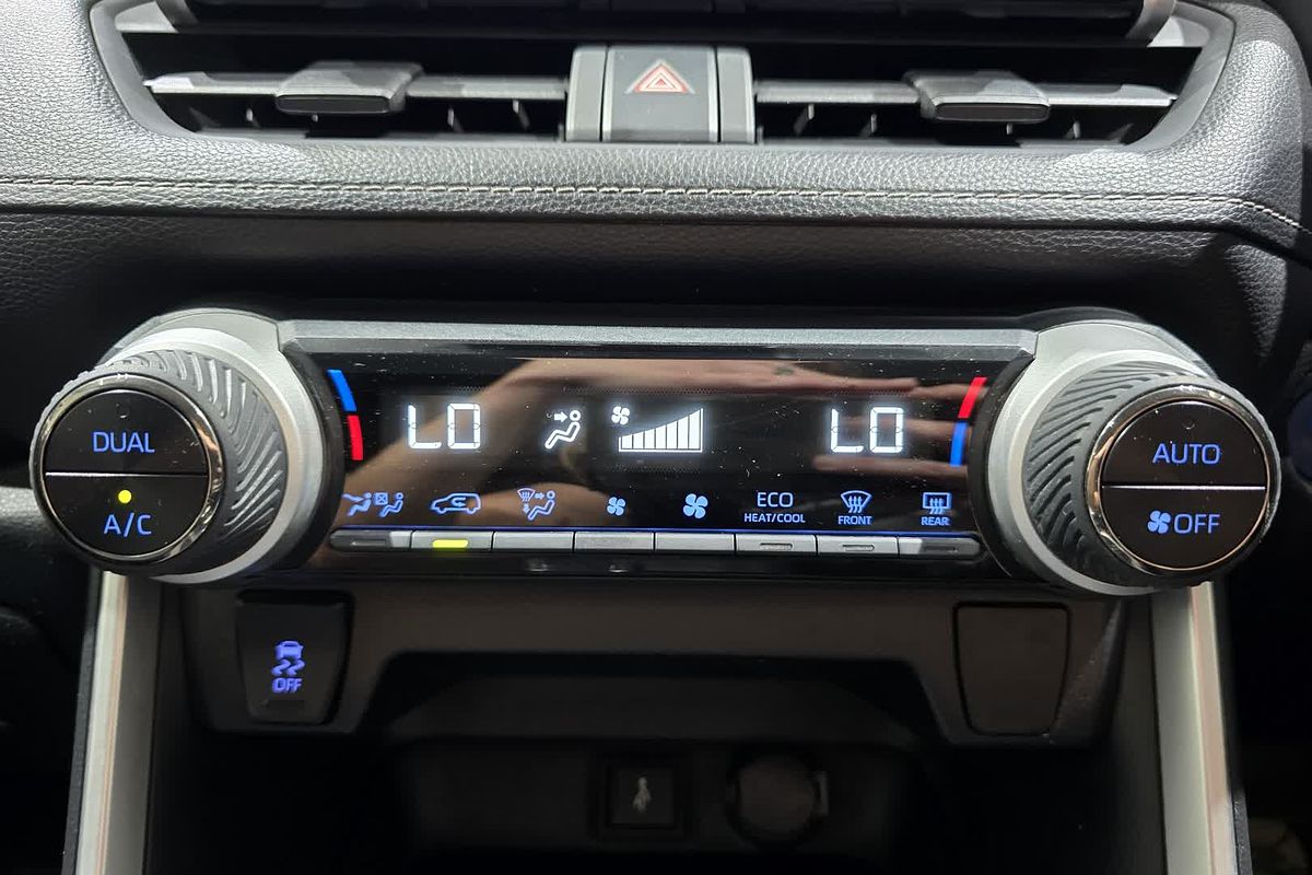 2020 Toyota RAV4 GXL AXAH54R