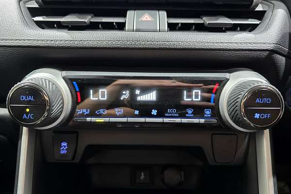 2020 Toyota RAV4 GXL AXAH54R