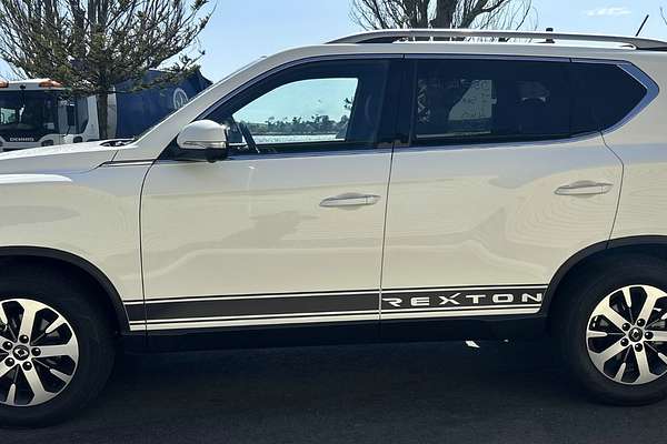 2024 SsangYong Rexton Ultimate Y461