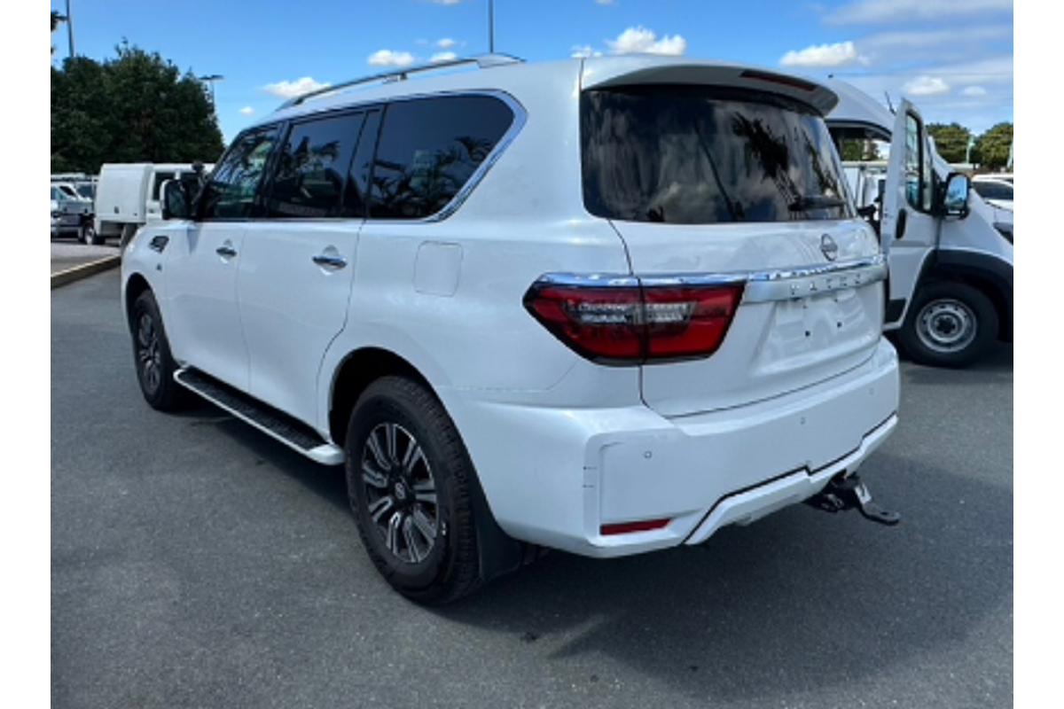 2022 Nissan Patrol Ti-L Y62