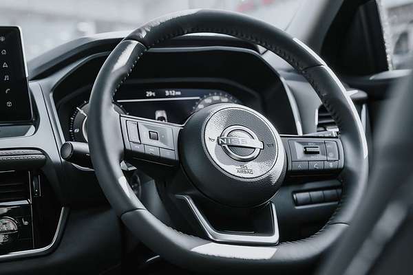 2025 Nissan QASHQAI Ti e-POWER J12