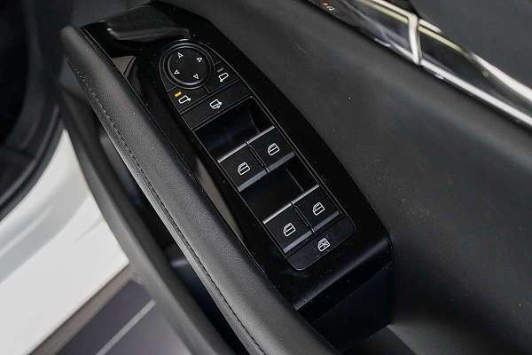 2025 Mazda 3 G25 Astina BP Series