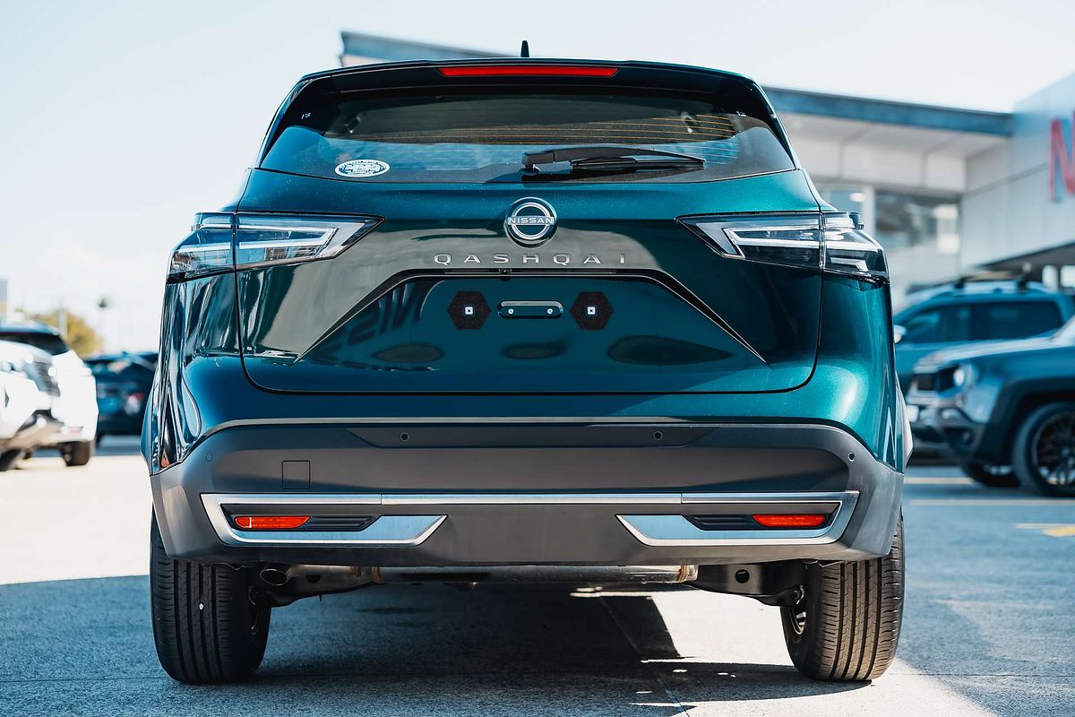 2025 Nissan QASHQAI ST J12