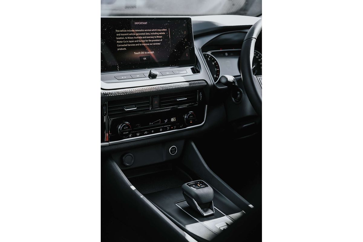 2025 Nissan QASHQAI ST J12