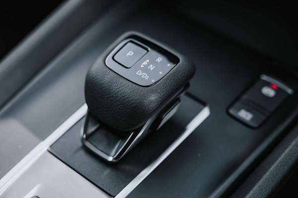 2025 Nissan QASHQAI ST J12