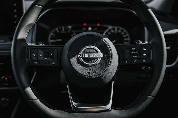 2025 Nissan QASHQAI ST-L J12