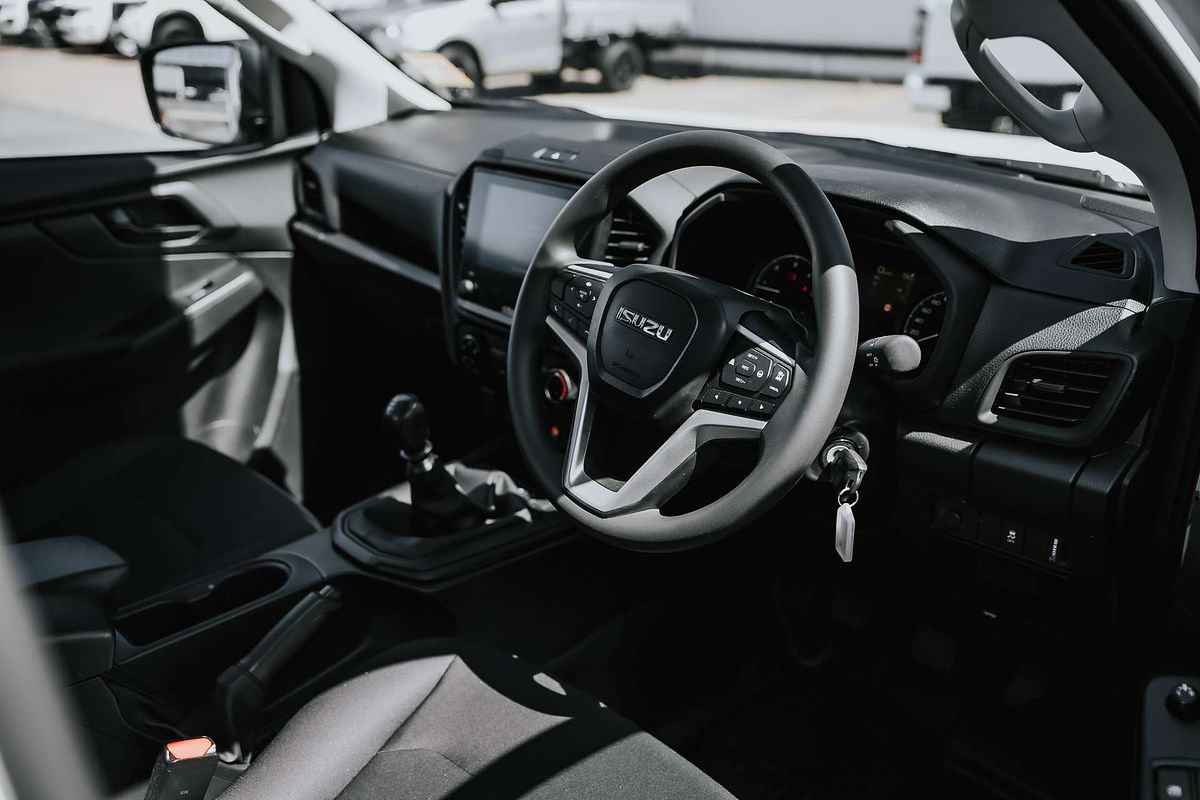 2024 Isuzu D-MAX SX 4X4
