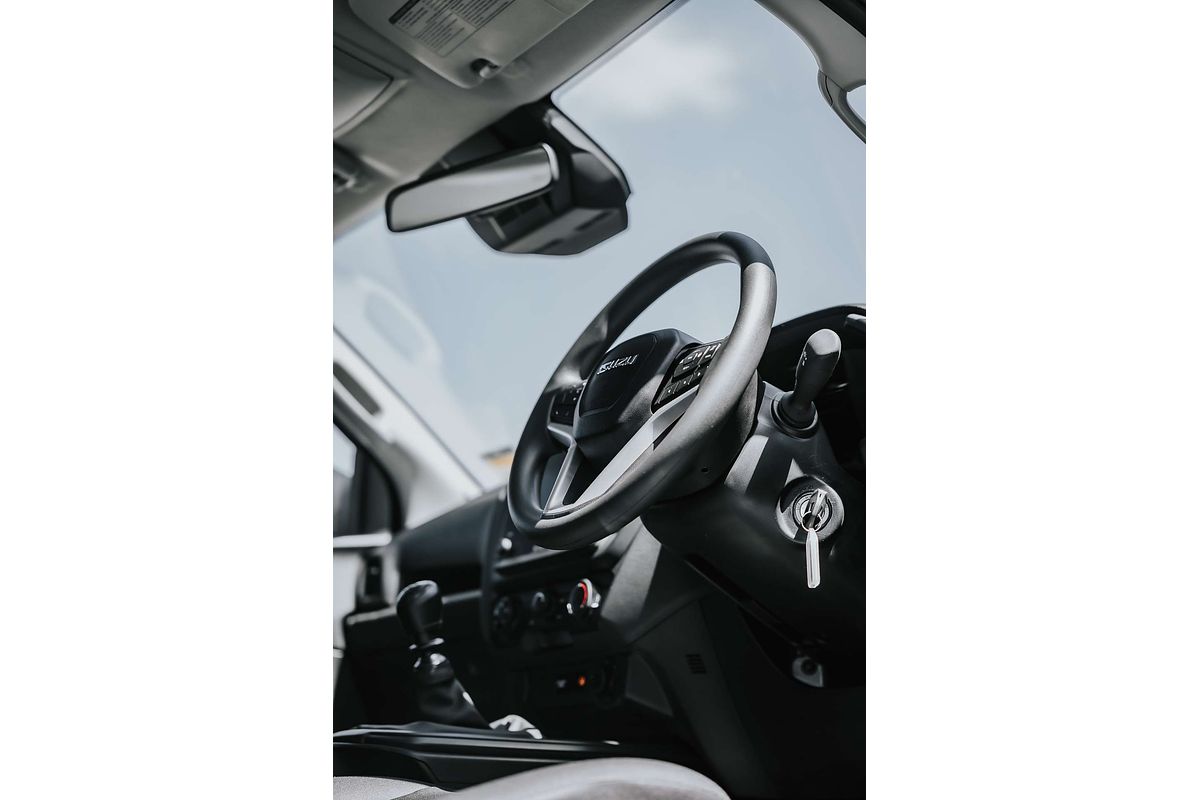 2024 Isuzu D-MAX SX 4X4
