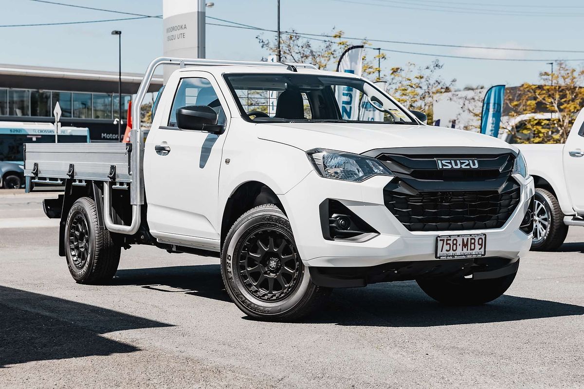 2024 Isuzu D-MAX SX 4X4