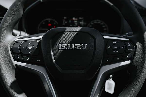 2024 Isuzu D-MAX SX 4X4