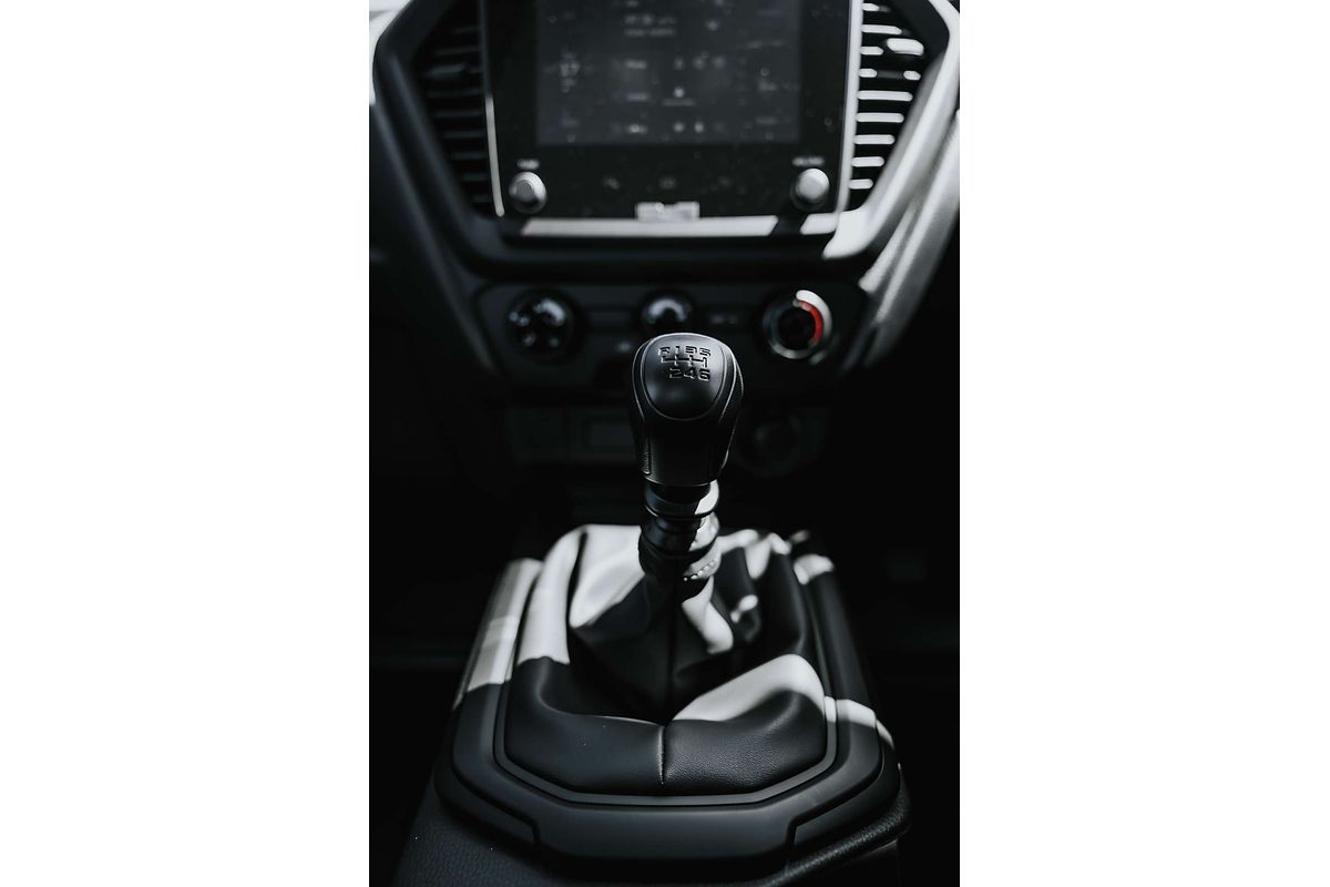 2024 Isuzu D-MAX SX 4X4