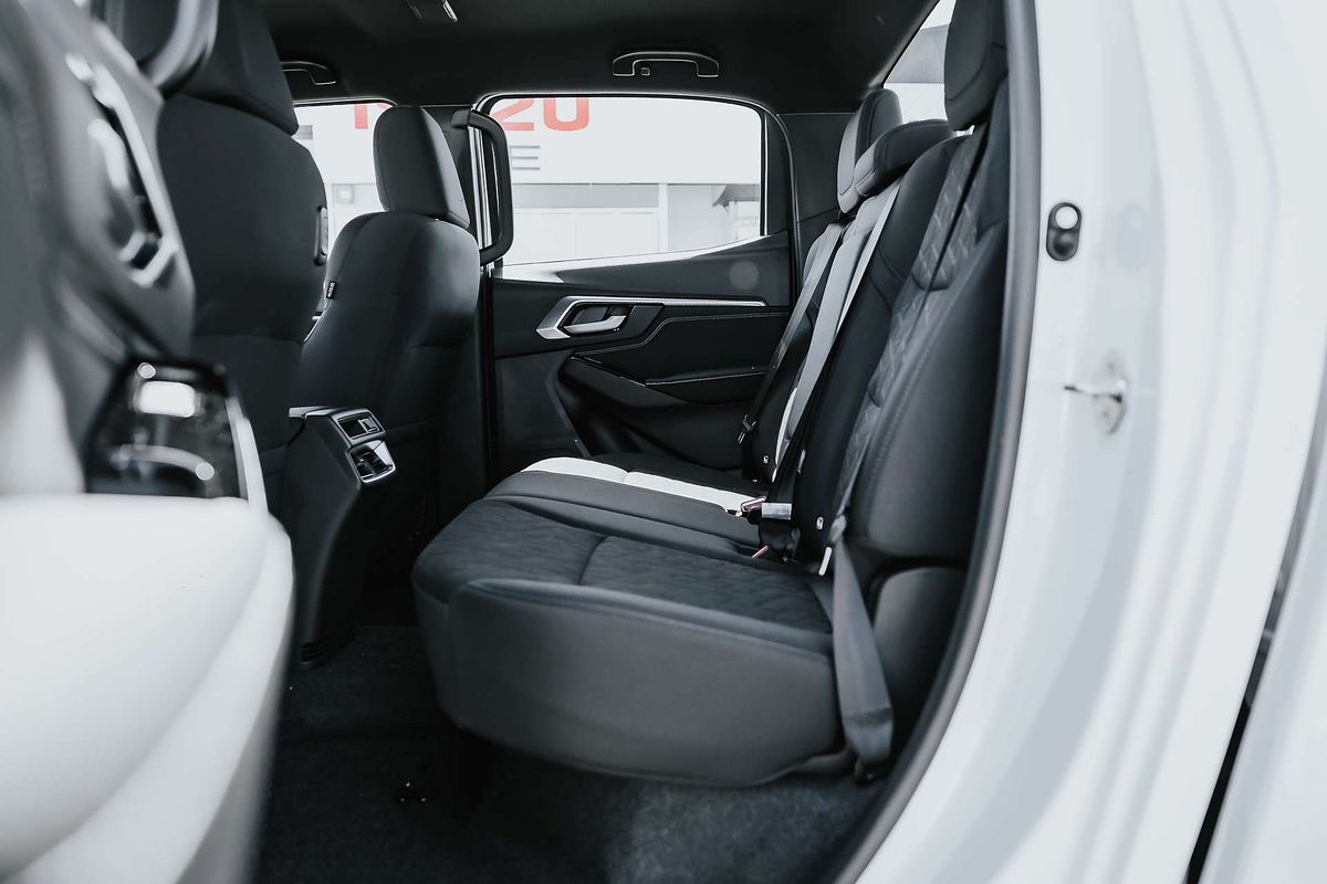 2025 Isuzu D-MAX LS-U 4X4