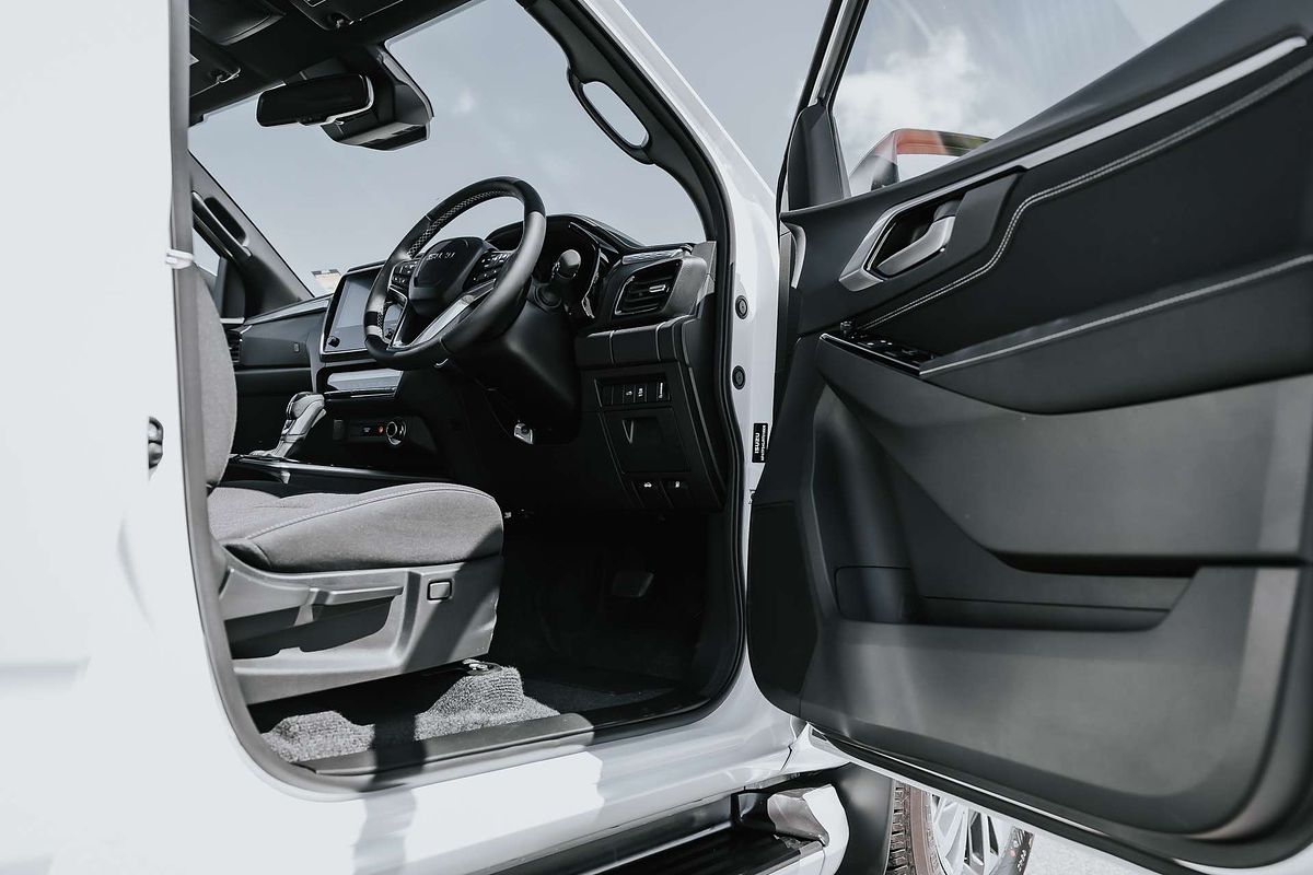 2025 Isuzu D-MAX LS-U 4X4
