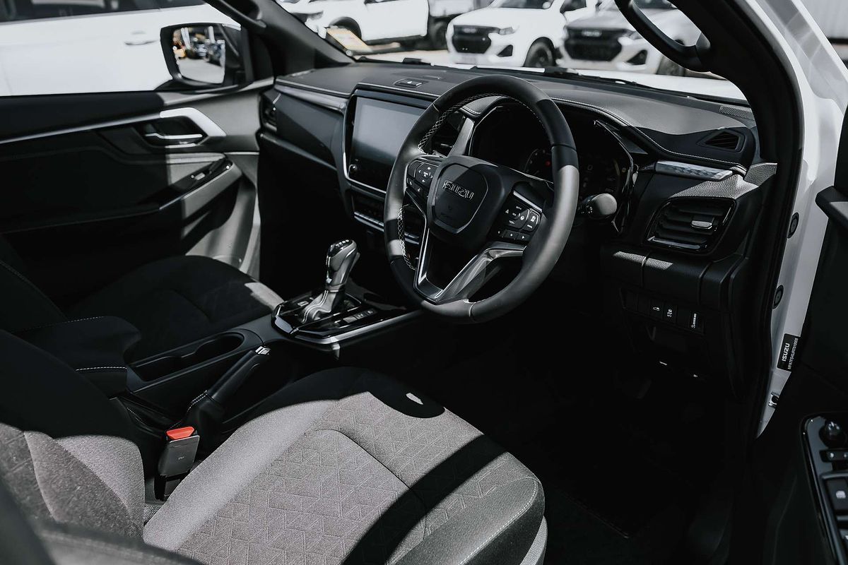 2025 Isuzu D-MAX LS-U 4X4