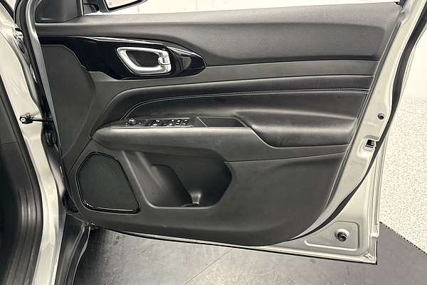 2023 Jeep Compass Night Eagle M6