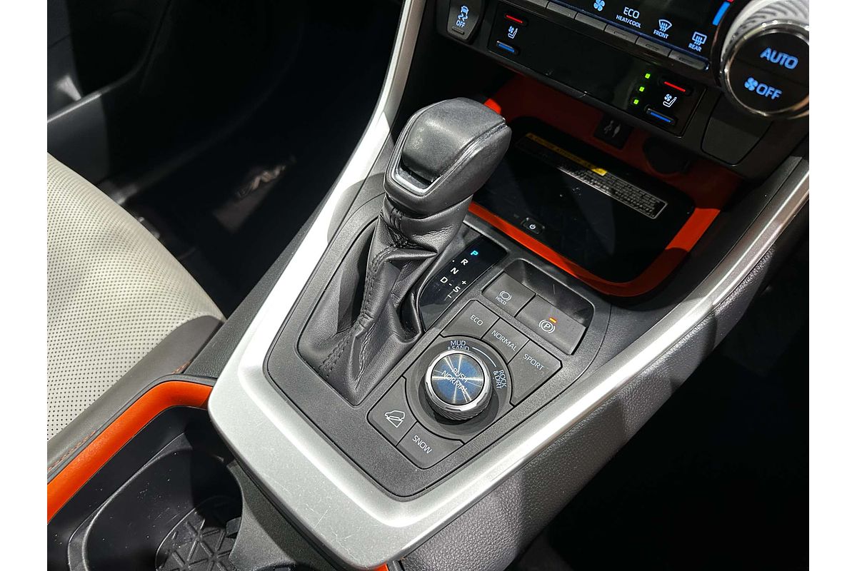 2019 Toyota RAV4 Edge AXAA54R