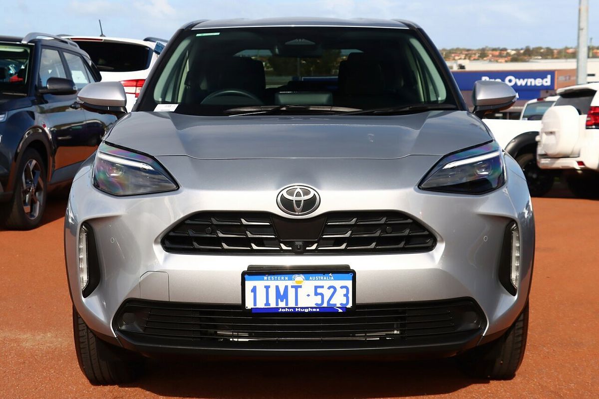 2025 Toyota Yaris Cross GXL MXPJ10R
