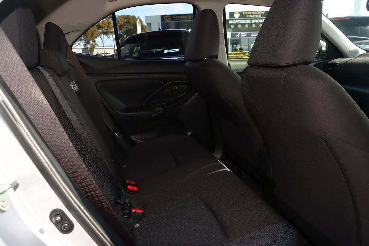 2025 Toyota Yaris Cross GXL MXPJ10R