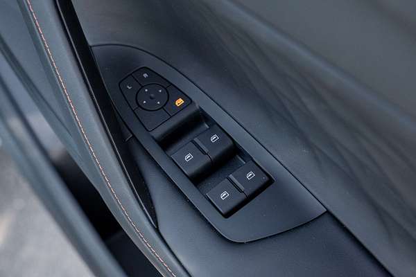 2024 MG HS Vibe AS33