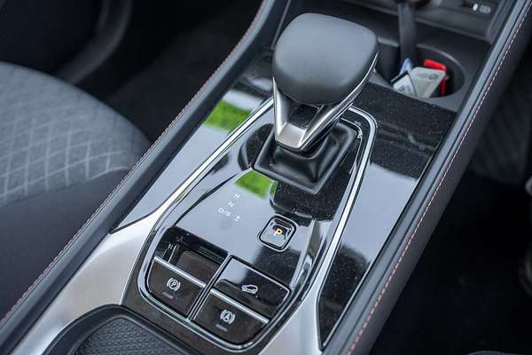 2024 MG HS Vibe AS33