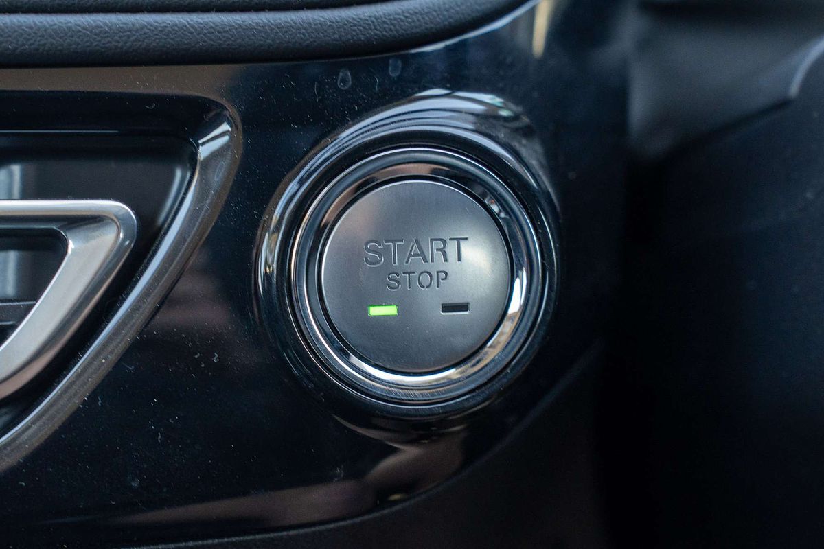 2024 MG HS Vibe AS33