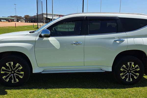 2020 Mitsubishi Pajero Sport GLS QF