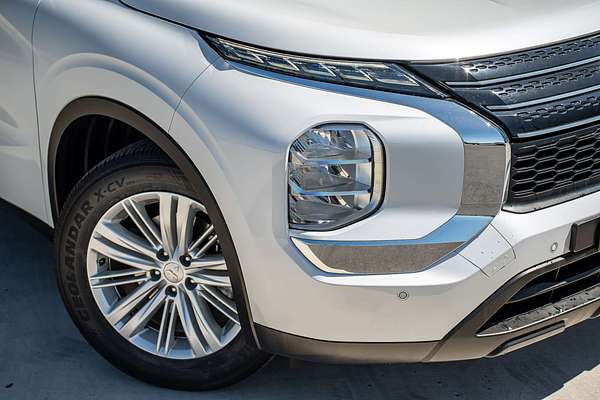 2021 Mitsubishi Outlander ES ZM