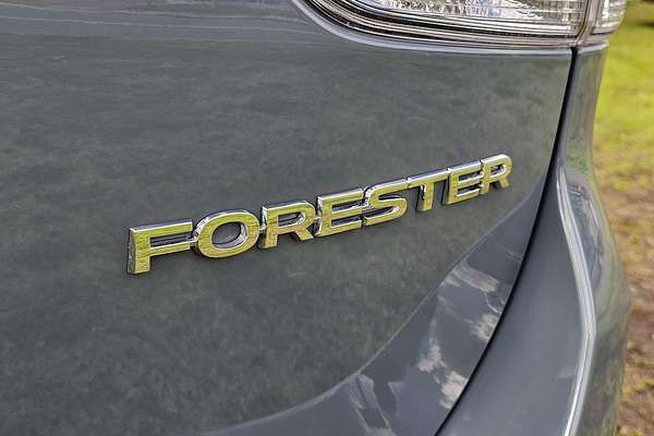 2025 Subaru Forester 2.5i-S S5