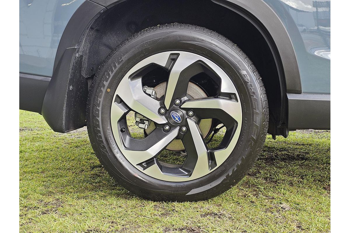 2025 Subaru Forester 2.5i-S S5