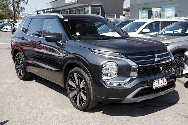 2025 Mitsubishi Outlander Exceed Tourer ZM