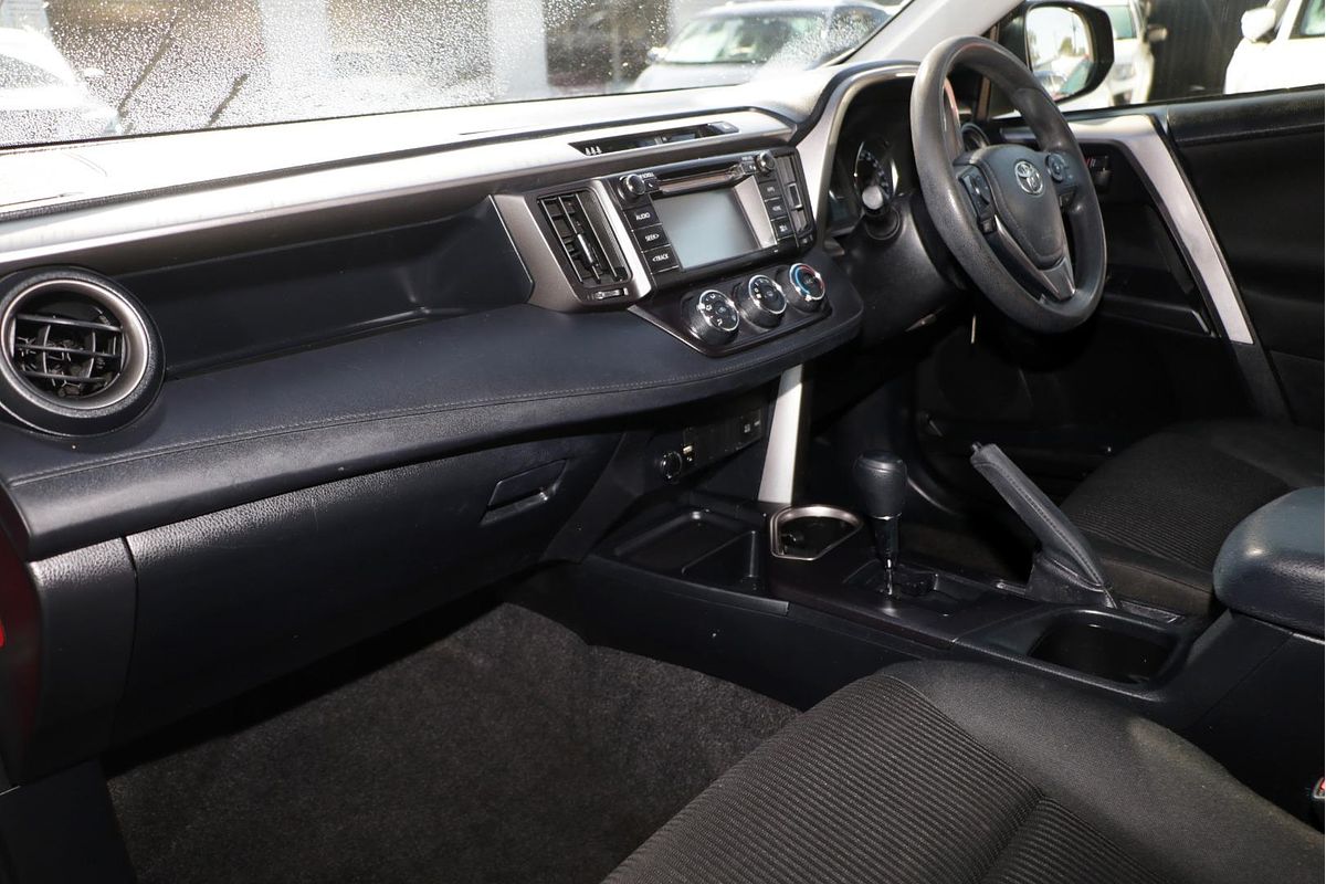 2017 Toyota RAV4 GX ASA44R
