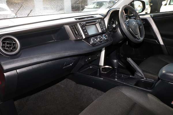 2017 Toyota RAV4 GX ASA44R