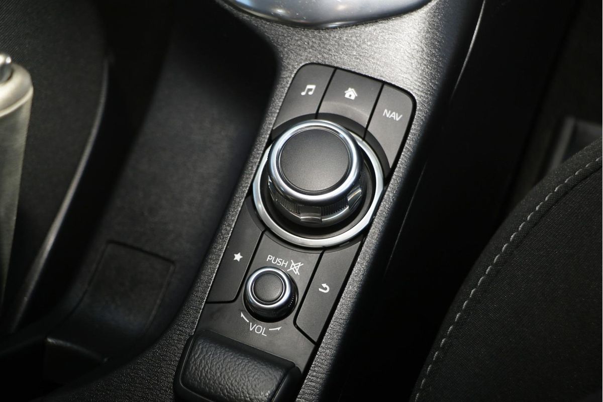2017 Mazda 2 Maxx DL Series