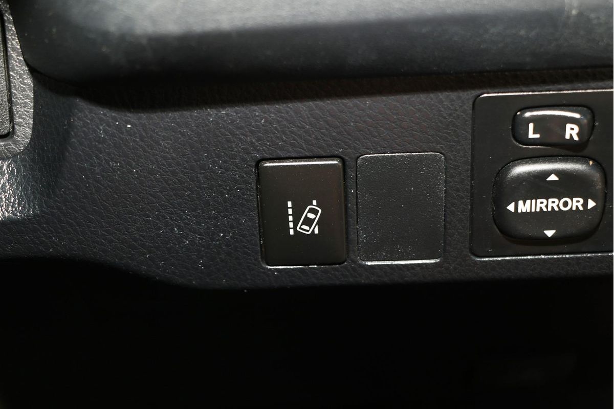 2017 Toyota RAV4 GX ASA44R