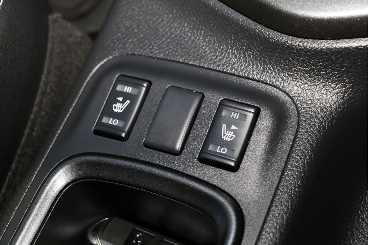 2023 Nissan Navara PRO-4X Warrior D23 4X4