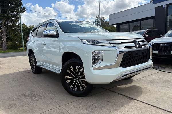 2022 Mitsubishi Pajero Sport GLS QF