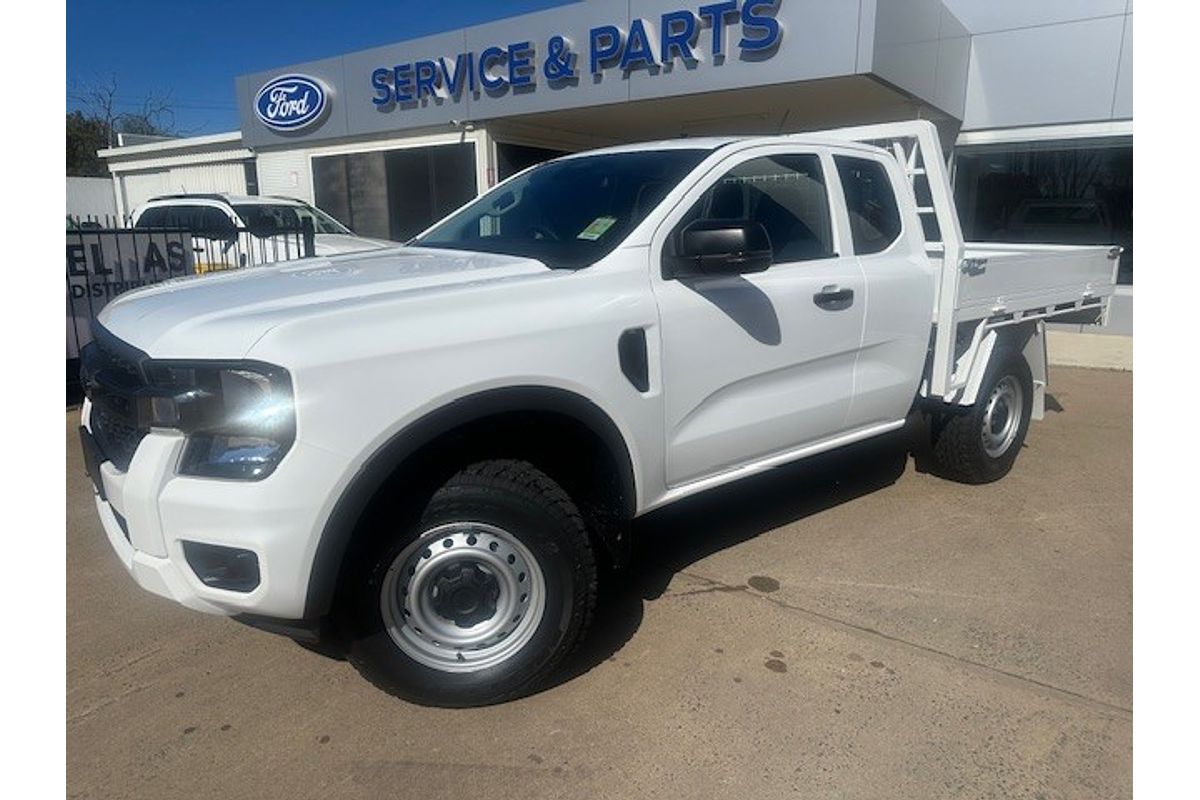 2025 Ford Ranger XL 4X4 2.0L