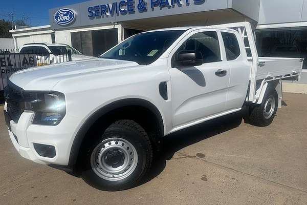 2025 Ford Ranger XL 4X4 2.0L