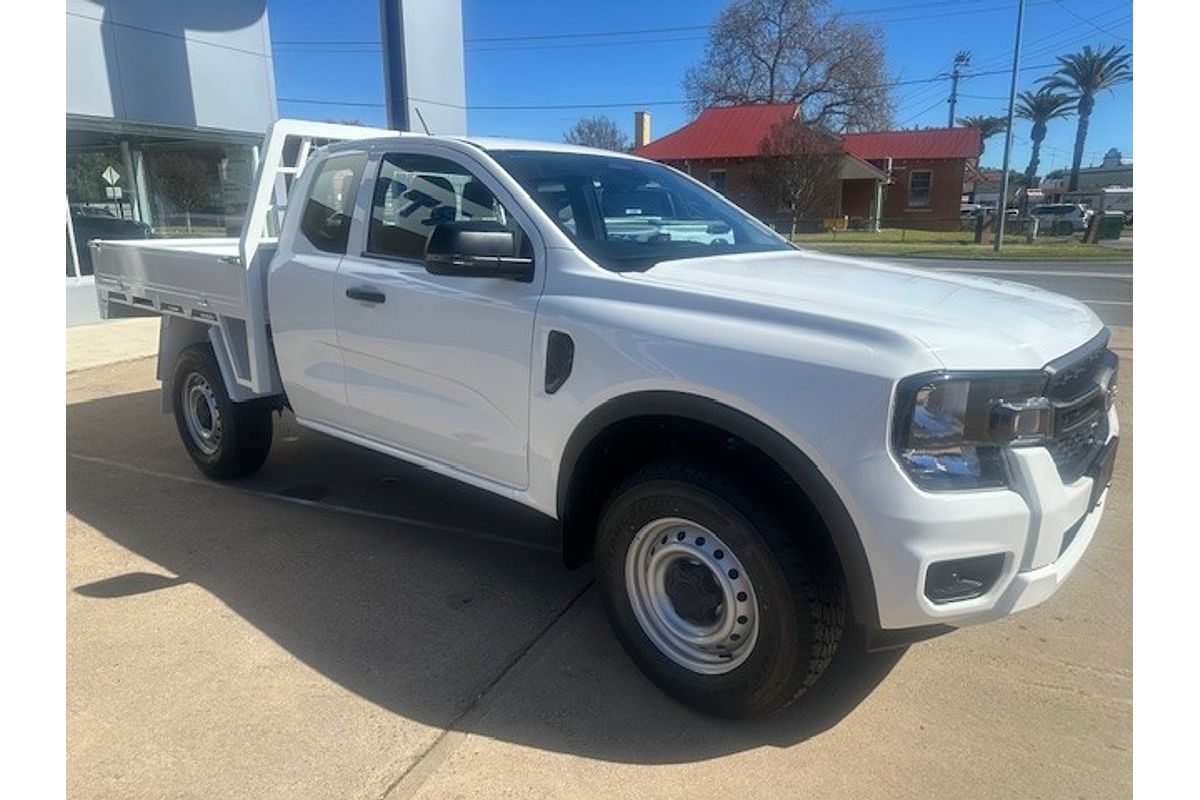 2025 Ford Ranger XL 4X4 2.0L