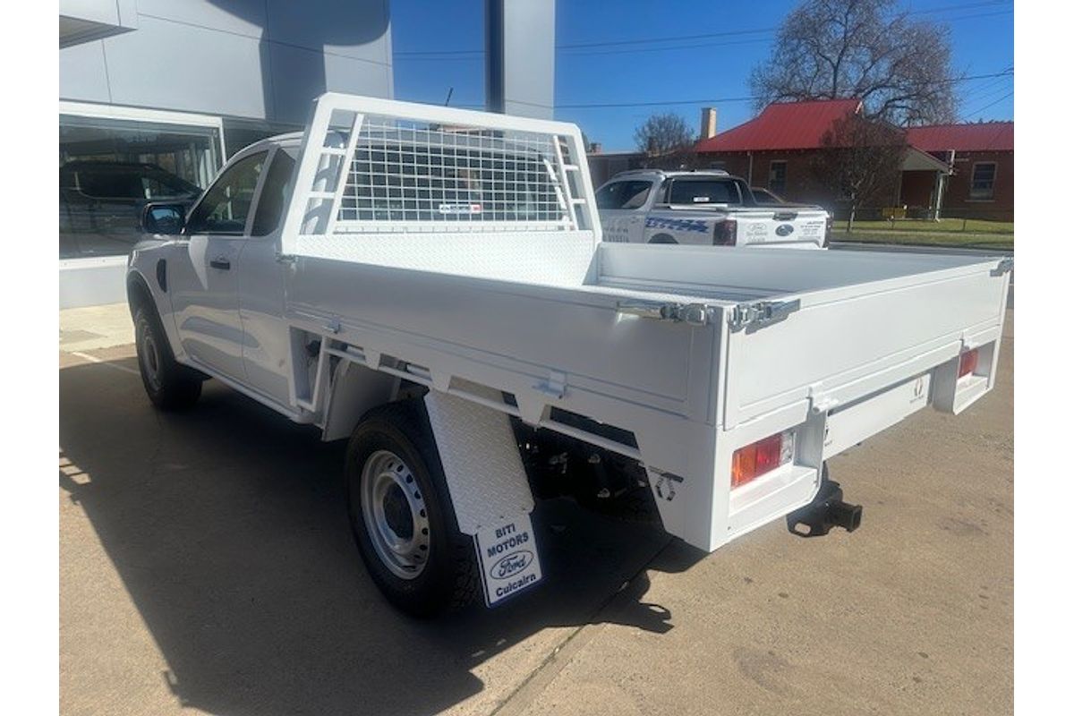 2025 Ford Ranger XL 4X4 2.0L